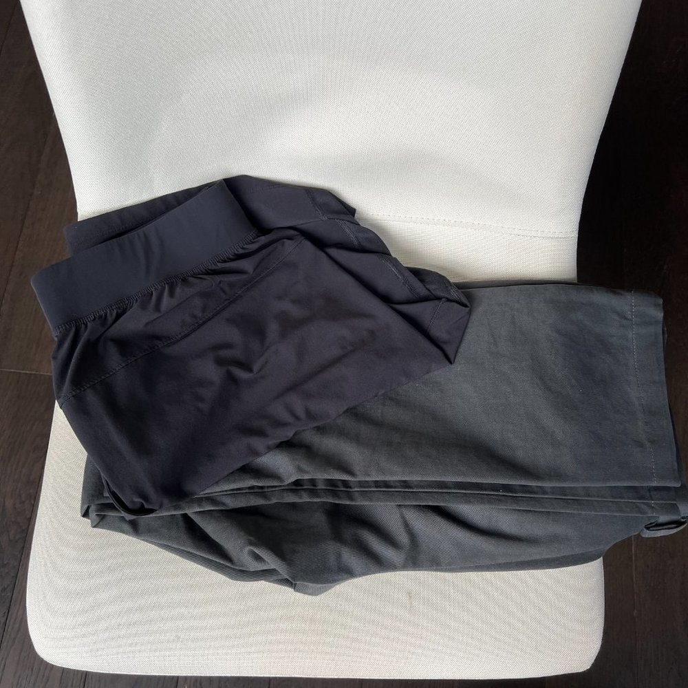 Uniqlo Slim Fit Chinos - Olive - Picture 6 of 6